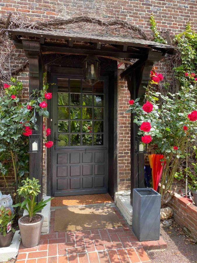 Le Moulin Fouret Hotel Saint-Aubin-le-Vertueux ภายนอก รูปภาพ