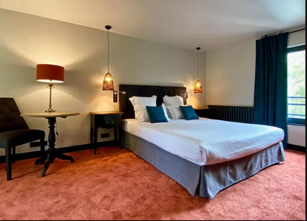 Le Moulin Fouret Hotel Saint-Aubin-le-Vertueux ภายนอก รูปภาพ