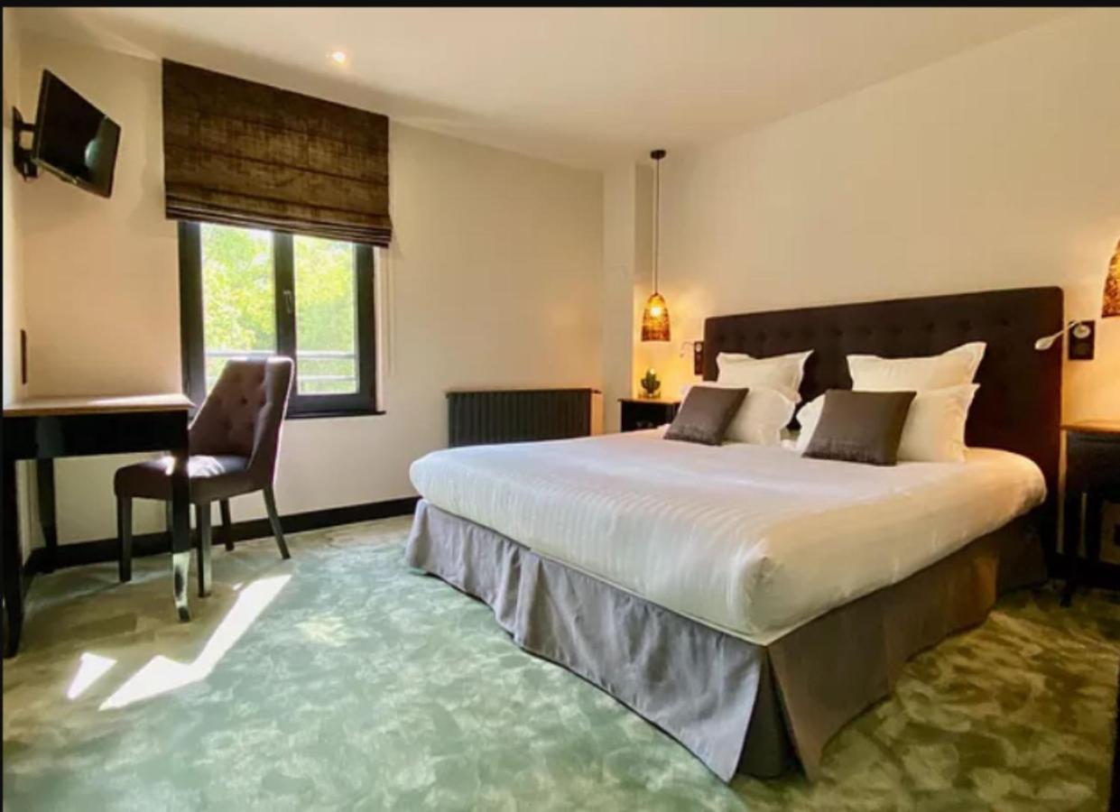 Le Moulin Fouret Hotel Saint-Aubin-le-Vertueux ภายนอก รูปภาพ