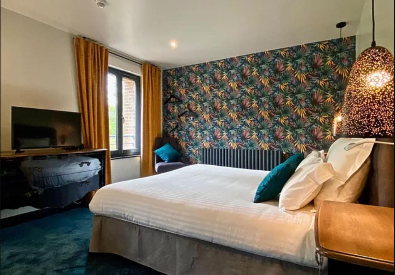 Le Moulin Fouret Hotel Saint-Aubin-le-Vertueux ภายนอก รูปภาพ
