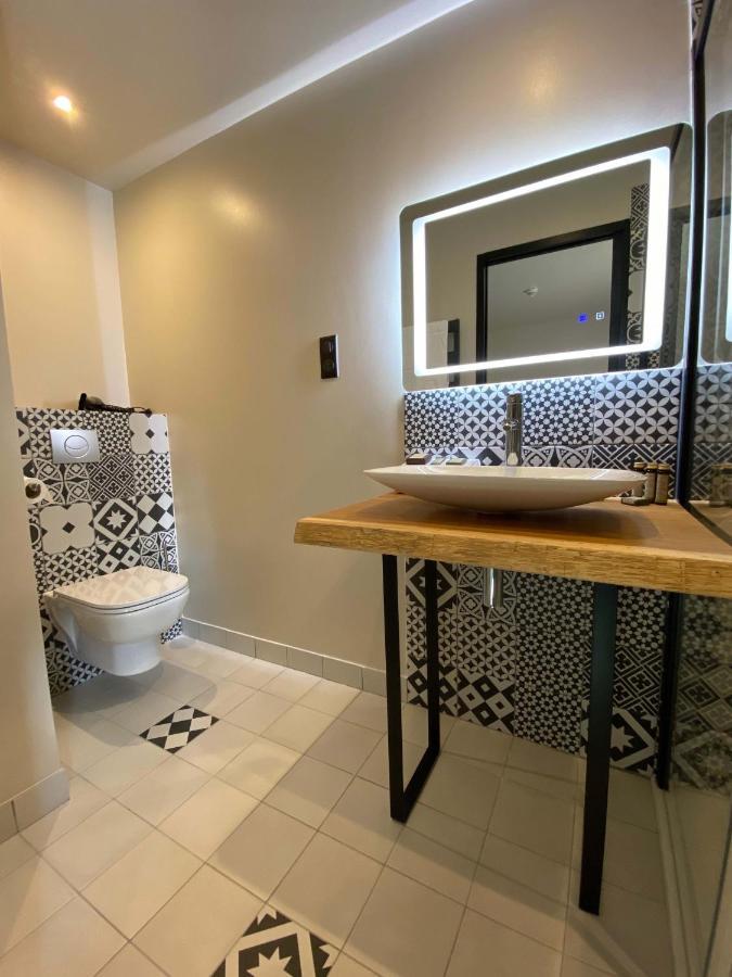 Le Moulin Fouret Hotel Saint-Aubin-le-Vertueux ภายนอก รูปภาพ